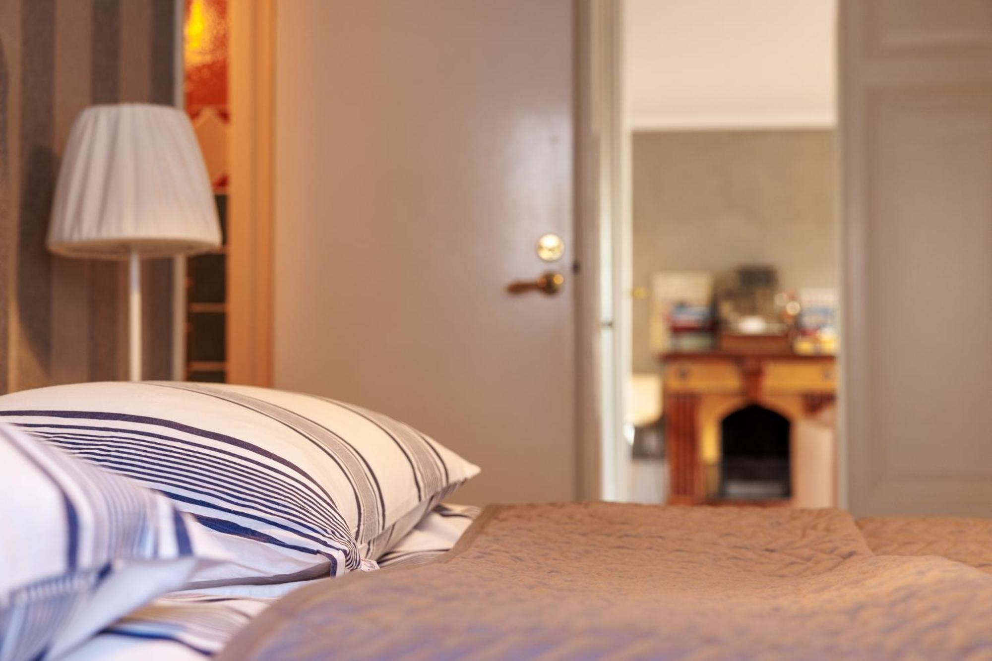 Adelsgatan Apartments Visby Innerstad Екстериор снимка